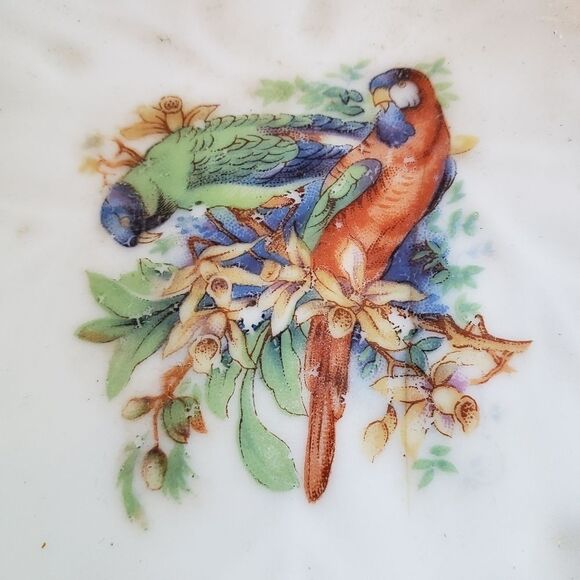 Small Plate w/Birds Made in Japan - Picture 2 of 6